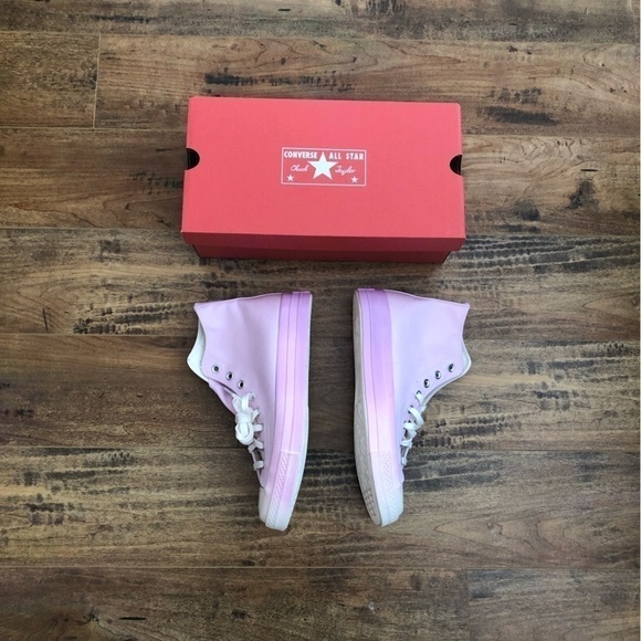 **HOST PICK** BNIB Converse Chuck 70 Pink Pastel Gradient High Top Women's 10.5 - Picture 11 of 12